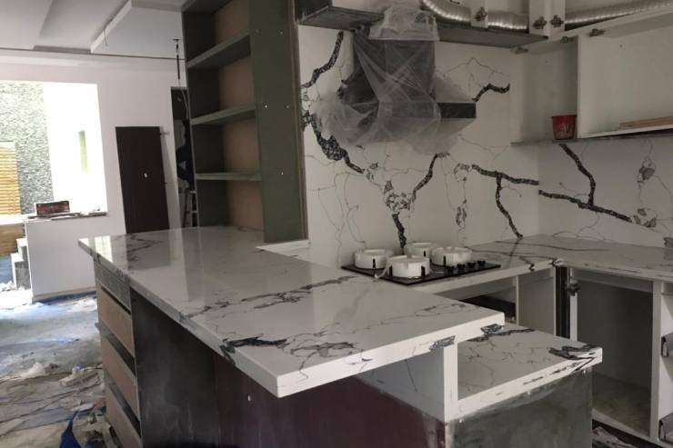 Quartz Stone Fitting Service by Sharanya Marbles